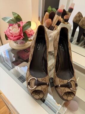 Gucci Beige Brown GG Canvas Horsebit Peep-Toe Heels